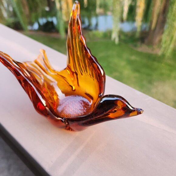 Amber Glass Bird in Flight Votive Holder 8 in wide 4 in high Tea Light Holder - Picture 6 of 9